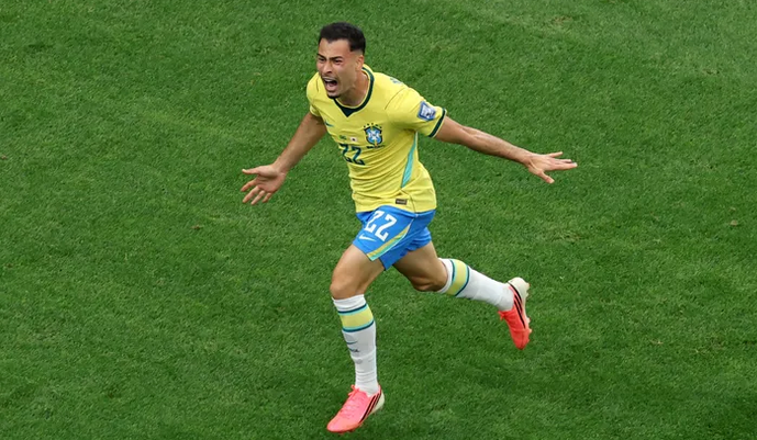 Gabriel Martinelli salvou a Seleção Brasileira contra o Japão (Foto: Molly Darlington / Getty Images)

